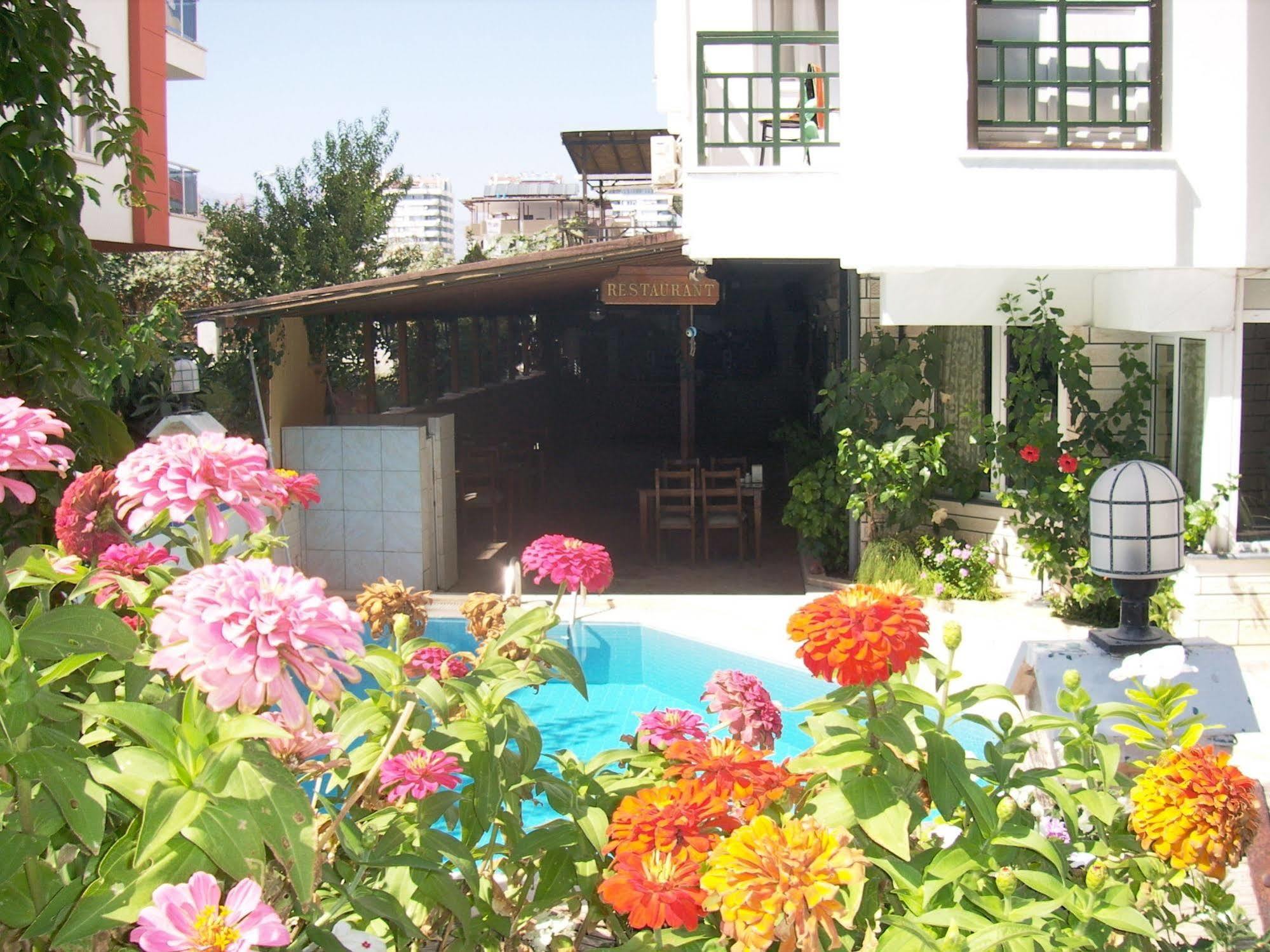 Isinda Hotel Antalya Kültér fotó